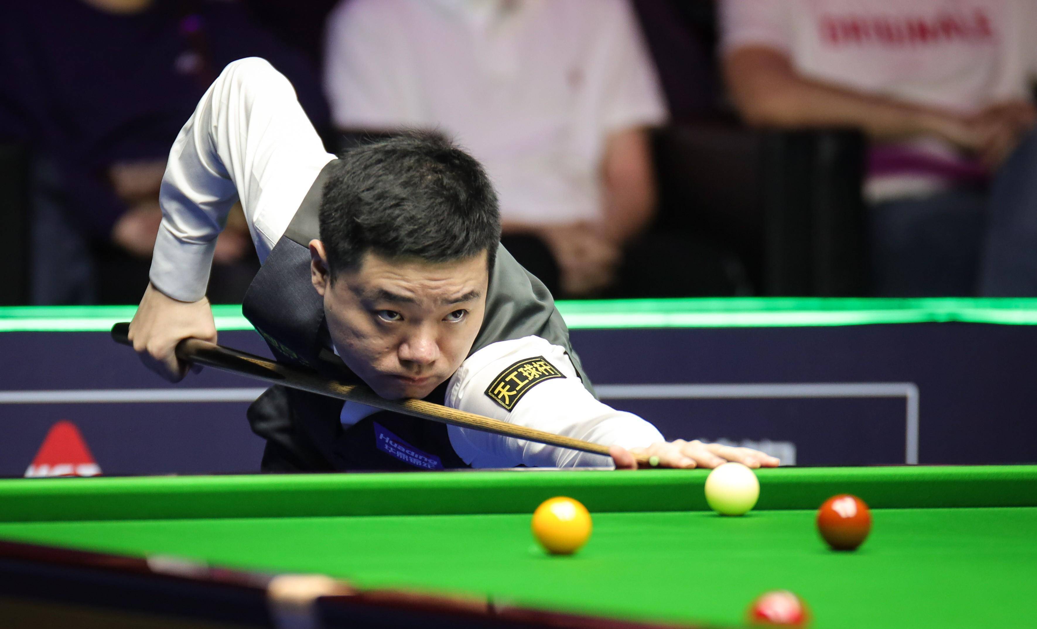 鹈鹕方面的 鹈鹕方面的