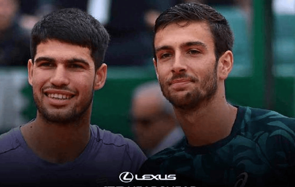 日本选手前 日本选手前